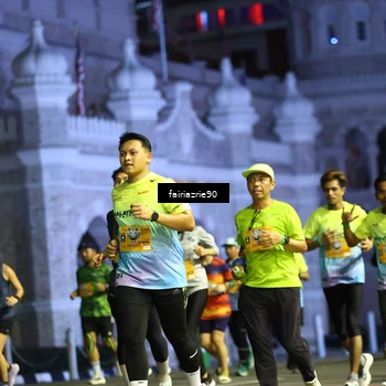 Runner Photo 5555123