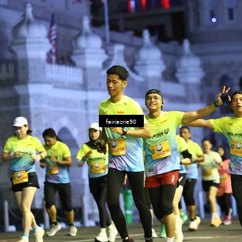 Runner Photo 5555200