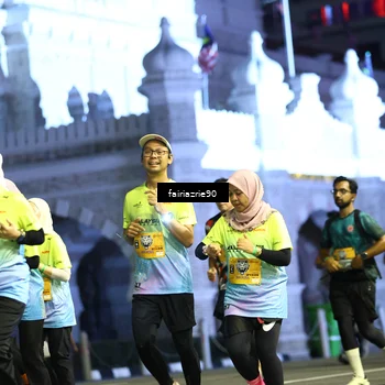 Runner Photo 5555363