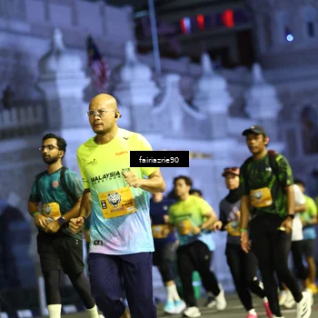 Runner Photo 5555368