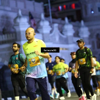 Runner Photo 5555383