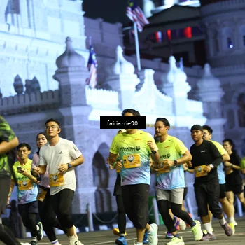 Runner Photo 5555441