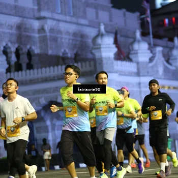Runner Photo 5555458