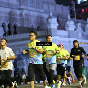 Runner Photo 5555460