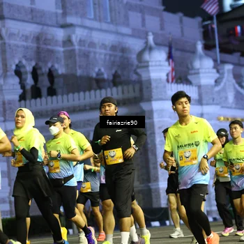 Runner Photo 5555495