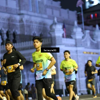 Runner Photo 5555532