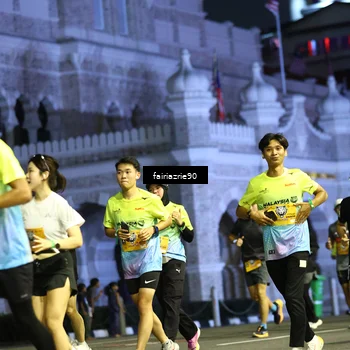 Runner Photo 5555578