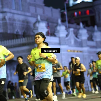 Runner Photo 5555602