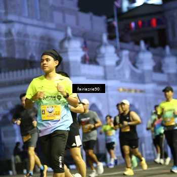 Runner Photo 5555606