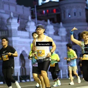 Runner Photo 5555672
