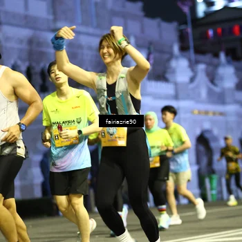 Runner Photo 5555709