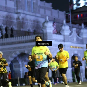Runner Photo 5555745