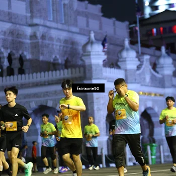 Runner Photo 5555746