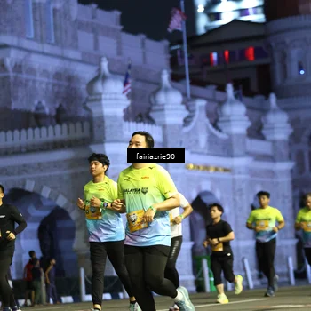 Runner Photo 5555772
