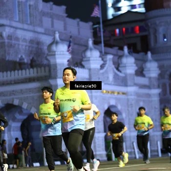 Runner Photo 5555778