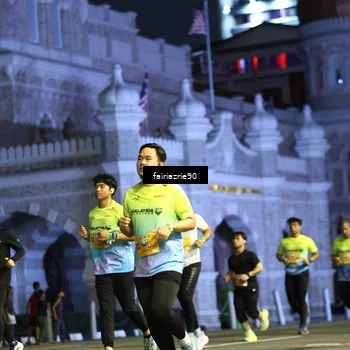 Runner Photo 5555802