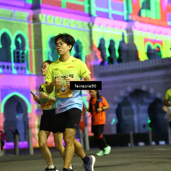Runner Photo 5556665