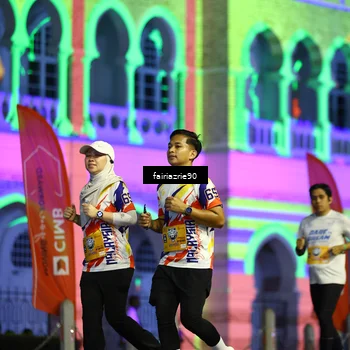 Runner Photo 5557436
