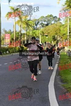 Runner Photo 555773
