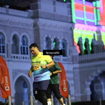 Runner Photo 5557936