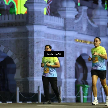 Runner Photo 5558112