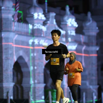 Runner Photo 5558519
