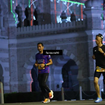 Runner Photo 5558543