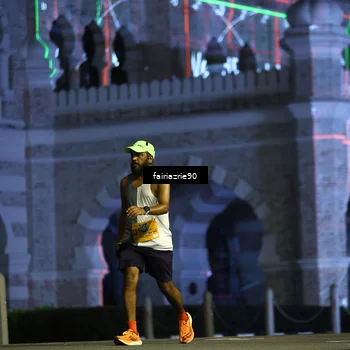 Runner Photo 5558571