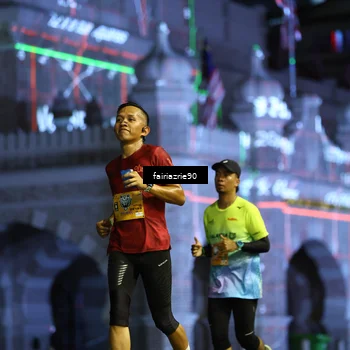 Runner Photo 5558593