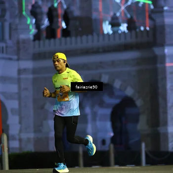 Runner Photo 5558704