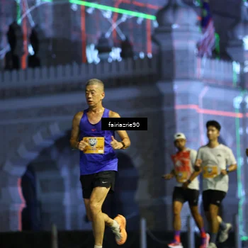 Runner Photo 5558810