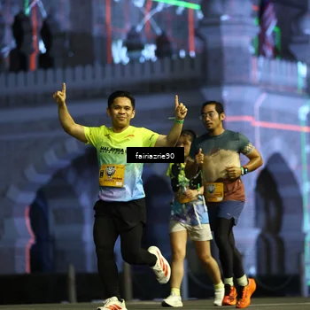 Runner Photo 5558840