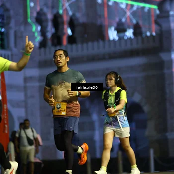 Runner Photo 5558870