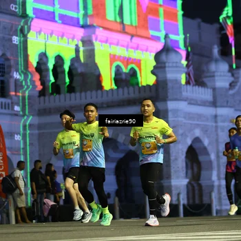 Runner Photo 5559002