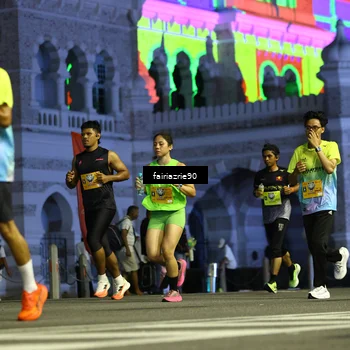 Runner Photo 5559243