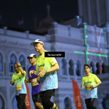 Runner Photo 5559846