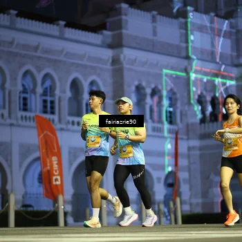 Runner Photo 5560285