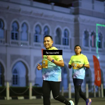 Runner Photo 5560405