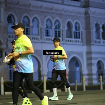 Runner Photo 5560505