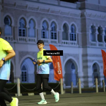 Runner Photo 5560515
