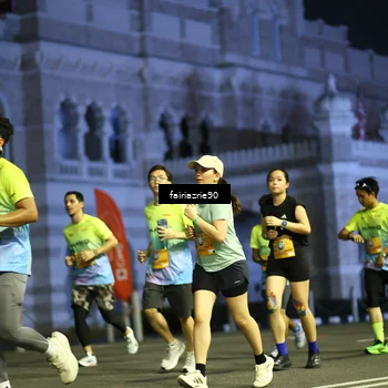 Runner Photo 5560544