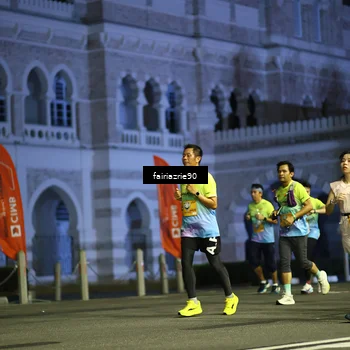 Runner Photo 5560614