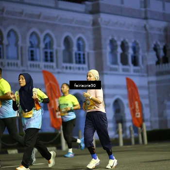 Runner Photo 5560674