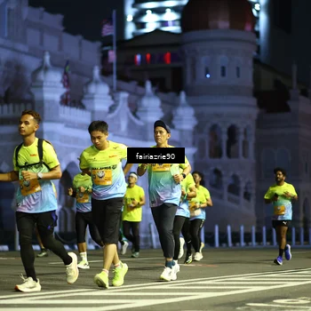 Runner Photo 5560699