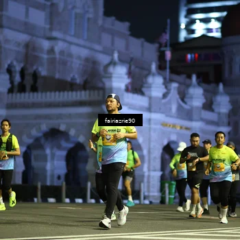 Runner Photo 5560892