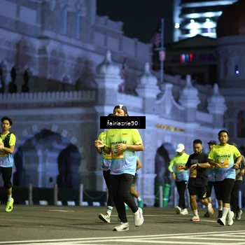 Runner Photo 5560894