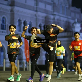 Runner Photo 5561000