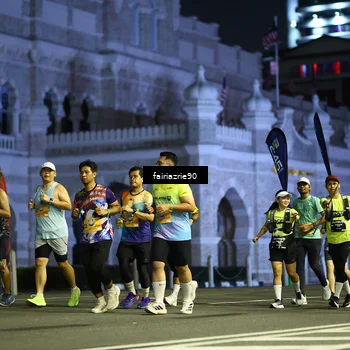 Runner Photo 5561014