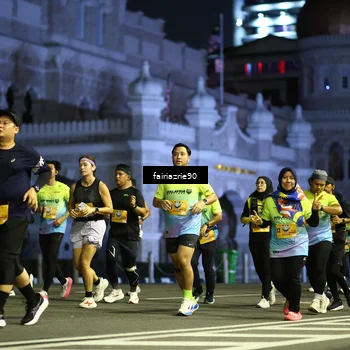 Runner Photo 5561113