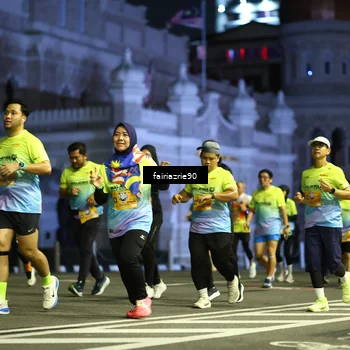 Runner Photo 5561125